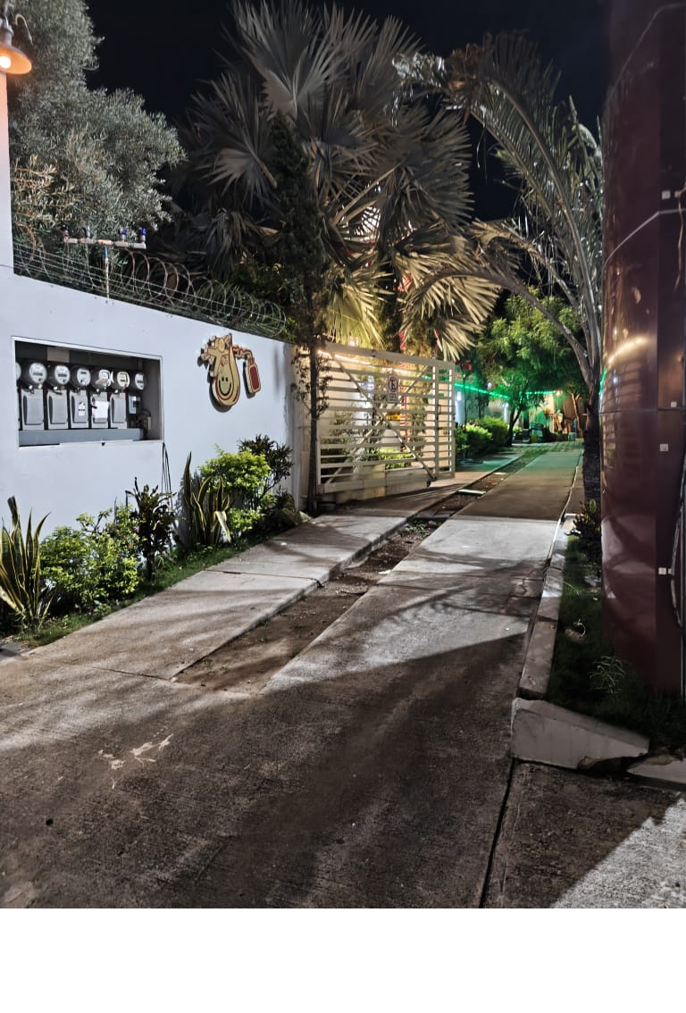 Exterior del consultorio de hematología pediátrica en Los Pinos, Tampico